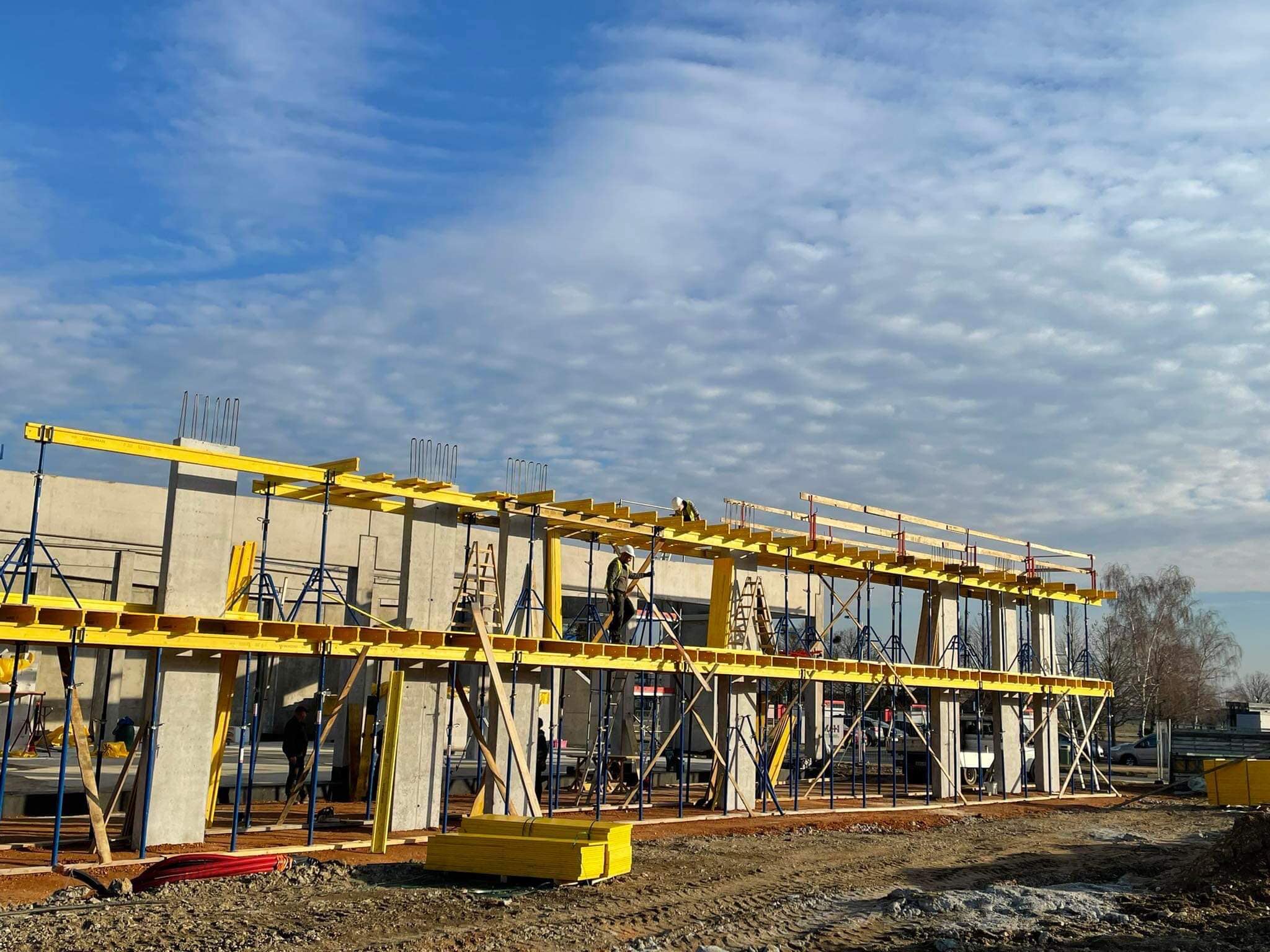 FORMWORK CONSTRUCTION